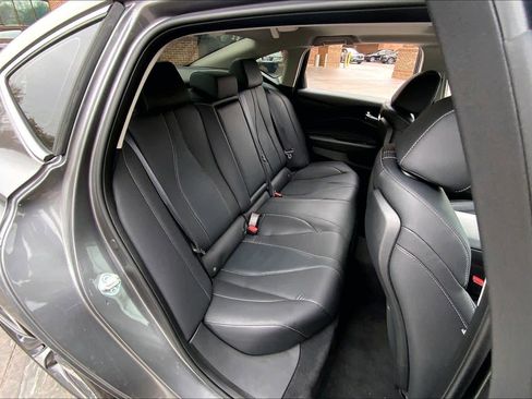 Used 2025 Acura TLX w/ Technology Package image 20