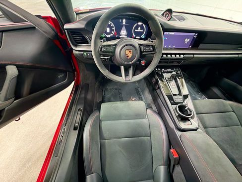 Certified 2026 Porsche 911 Carrera GTS RWD image 16