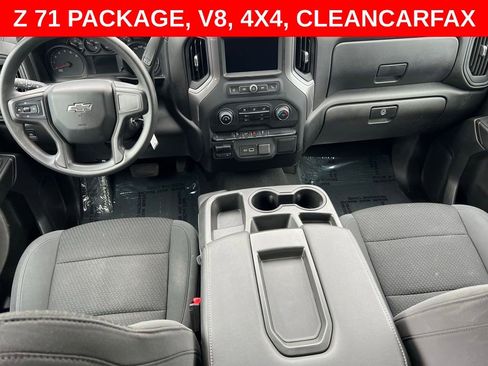 Used 2021 Chevrolet Silverado 1500 Custom Trail Boss w/ LPO, Dark Essentials Package AWD/4WD image 18