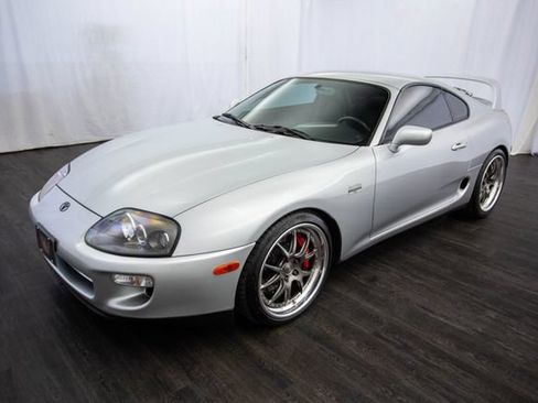 Used 1997 Toyota Supra Turbo RWD image 3