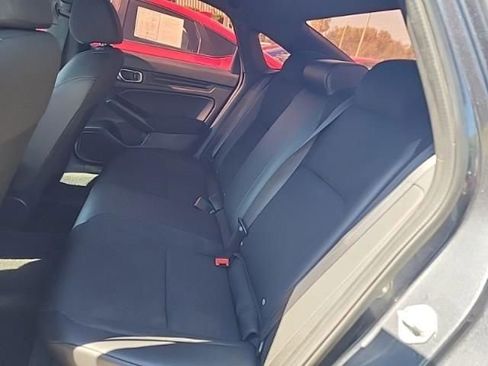 Used 2022 Honda Civic Sport image 6