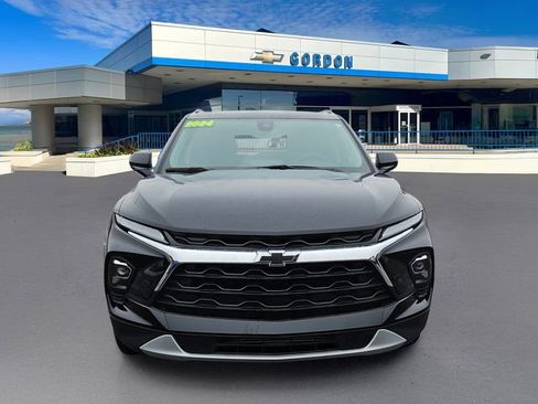 Used 2024 Chevrolet Blazer LT w/ Convenience Package image 2