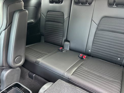 New 2025 Nissan Pathfinder Rock Creek image 18