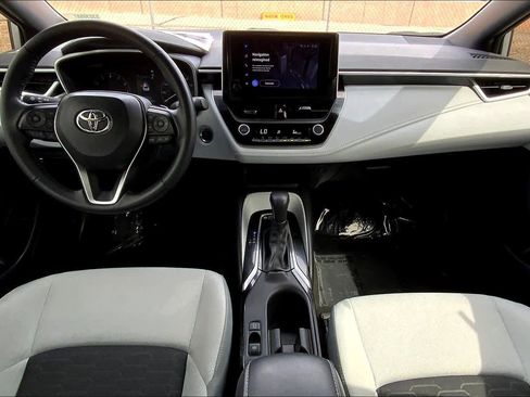 Certified 2025 Toyota Corolla SE image 13