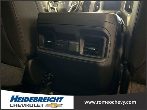 Used 2022 Chevrolet Silverado 1500 LT Trail Boss w/ Bed Protection Package image 18