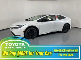 New 2026 Toyota Prius SE video 1