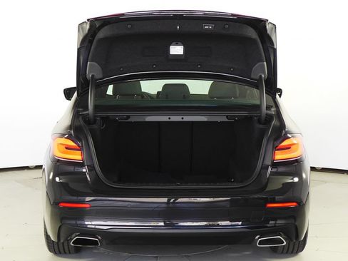 Used 2023 BMW 540i w/ Executive Package RWD image 10