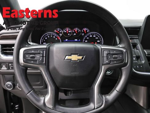 Used 2023 Chevrolet Suburban LS RWD image 10