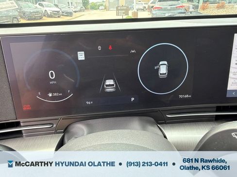 Certified 2024 Hyundai Kona Limited FWD image 9
