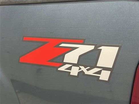 Used 2012 GMC Sierra 1500 SLE w/ Power Tech Package image 31