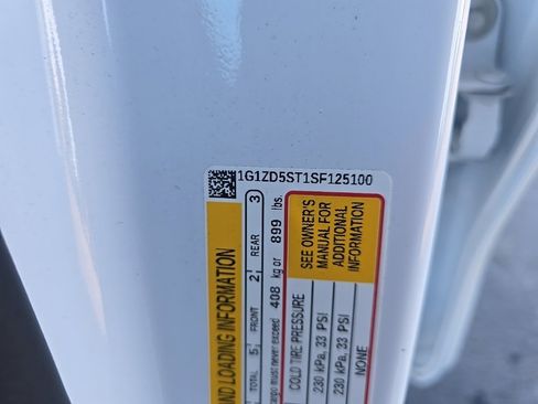 Used 2025 Chevrolet Malibu LT image 14