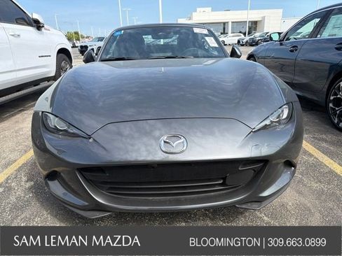Used 2025 MAZDA MX-5 Miata RF Grand Touring w/ Weather Package RWD image 9
