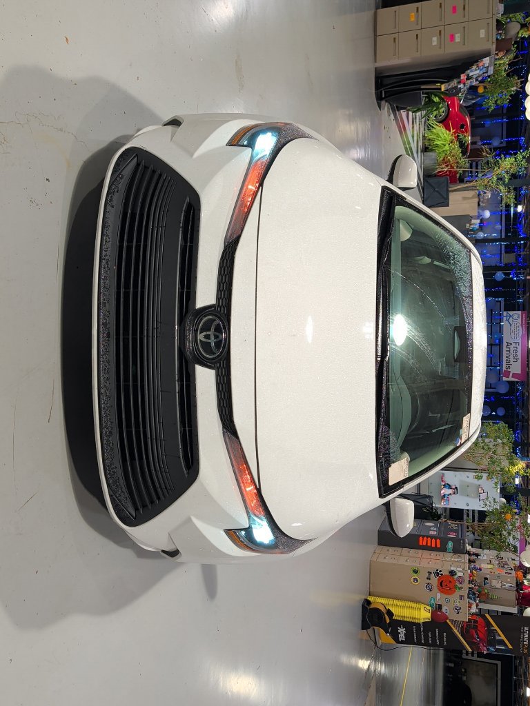 Used 2026 Toyota Corolla LE FWD image 4