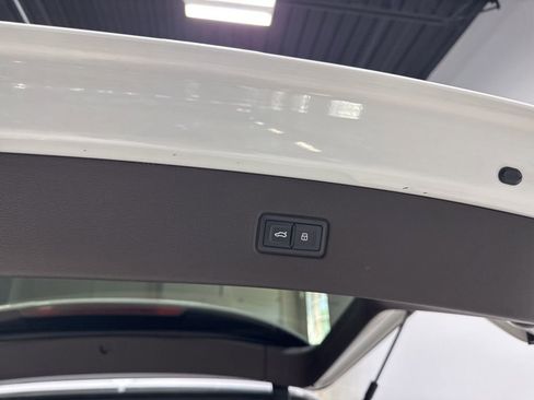 Used 2019 Audi Q7 3.0T Prestige w/ Prestige Package AWD/4WD image 39