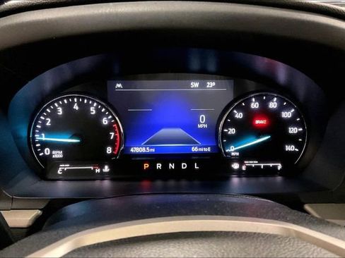 Used 2023 Ford Explorer XLT w/ Equipment Group 202A image 20