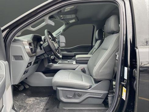 New 2025 Ford F150 XLT w/ Equipment Group 303A High image 4