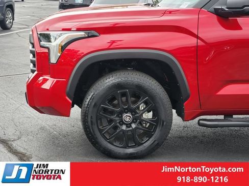 Used 2026 Toyota Tundra SR5 w/ SX Package AWD/4WD image 9