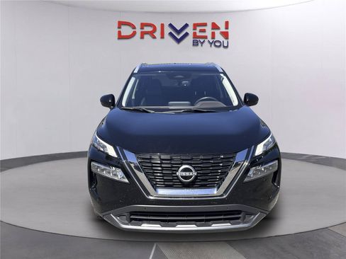 Used 2023 Nissan Rogue SL w/ SL Premium Package FWD image 9