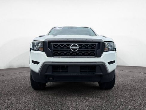 Used 2024 Nissan Frontier S AWD/4WD image 2