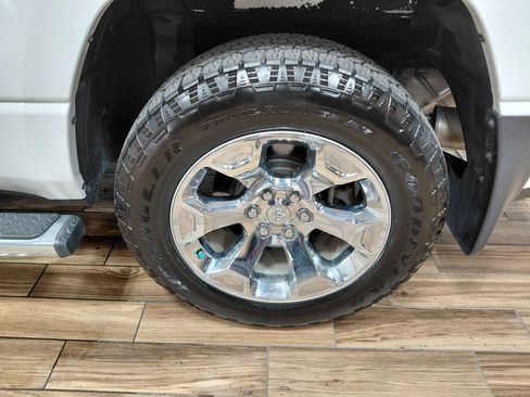 Certified 2019 RAM 1500 Big Horn AWD/4WD image 23