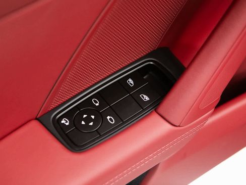 New 2026 Porsche 911 Targa 4S image 18