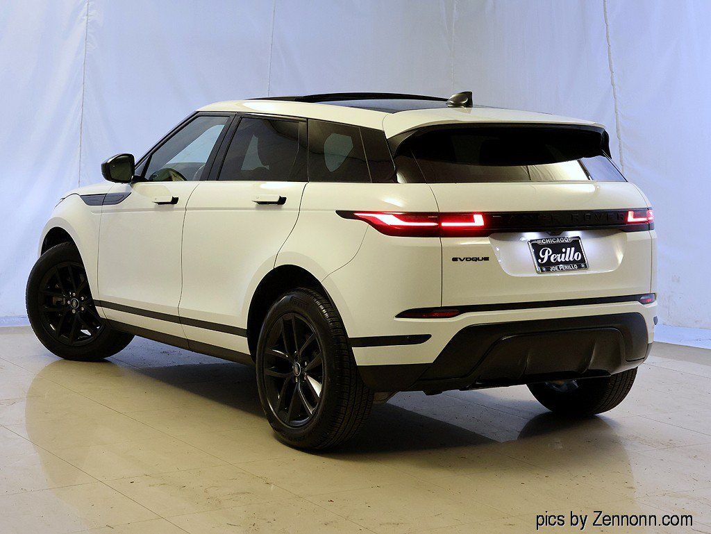 Used 2024 Land Rover Range Rover Evoque S AWD/4WD image 9