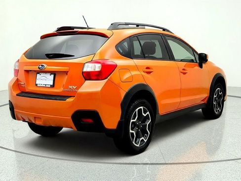 Used 2014 Subaru Crosstrek 2.0i Limited w/ Popular Package #1 AWD/4WD image 5