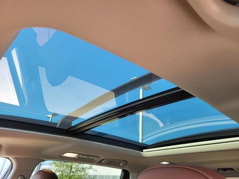 New 2025 Subaru Ascent Touring image 8