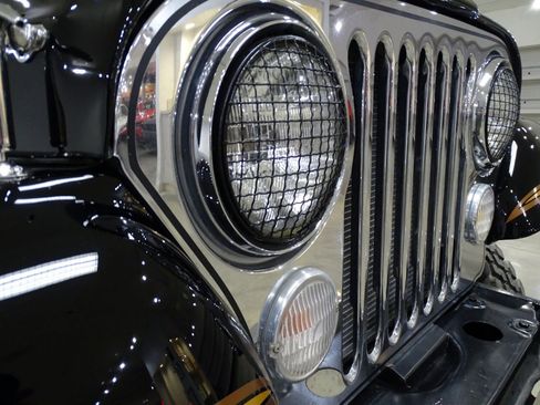 Used 1986 Jeep CJ 7 image 15