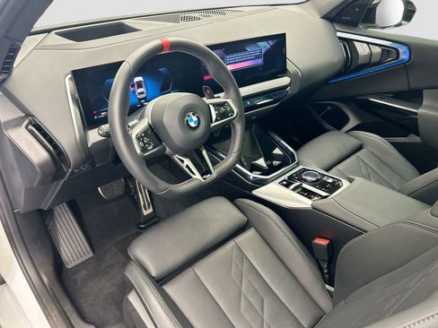 Certified 2025 BMW X3 M50 w/ Premium Package image 9