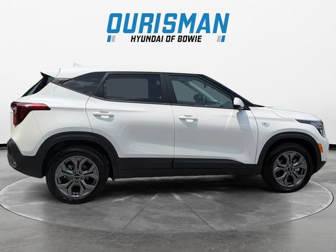 Used 2026 Kia Seltos LX FWD image 7
