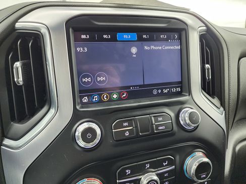 Used 2022 GMC Sierra 2500 SLT w/ LPO, GMC Protection Package image 44