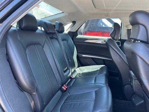 Used 2013 Lincoln MKZ AWD image 21