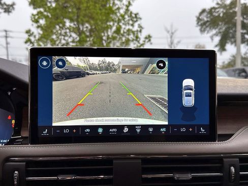 Used 2023 Lincoln Corsair Reserve w/ Jet Appearance Package image 23