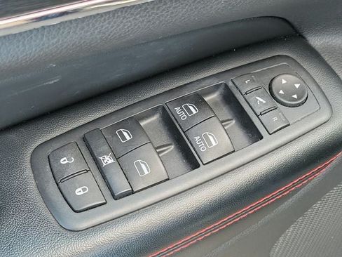 Used 2017 Jeep Grand Cherokee Trailhawk AWD/4WD image 20