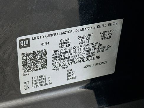 Used 2024 GMC Terrain SLT image 12