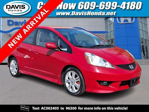 Used 2010 Honda Fit Sport image 1