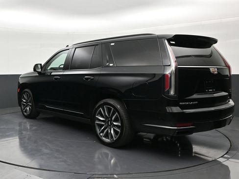 Used 2024 Cadillac Escalade Sport Platinum w/ LPO, Floor Liner Package AWD/4WD image 3