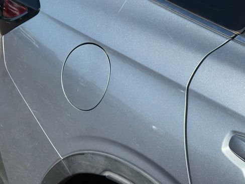 Used 2020 Subaru Outback Limited w/ Popular Package #2 image 7