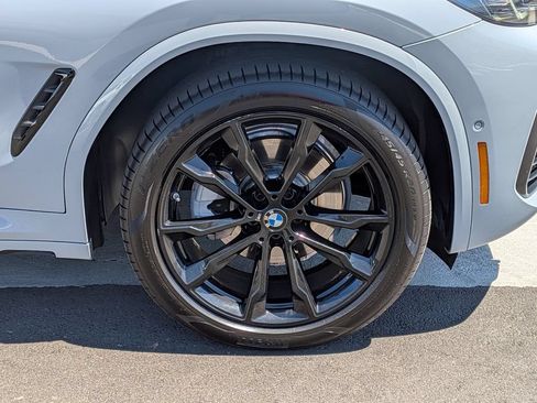 Used 2023 BMW X4 xDrive30i w/ M Sport Package AWD/4WD image 26