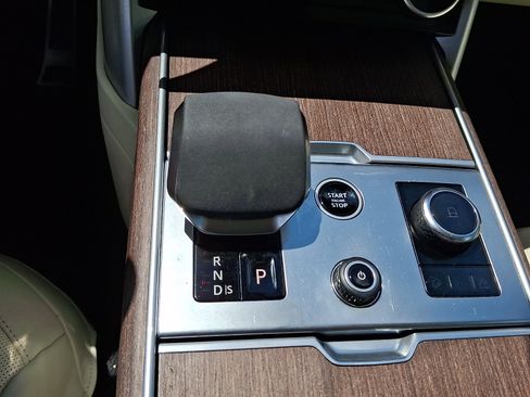 Used 2023 Land Rover Range Rover SE AWD/4WD image 14