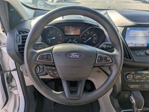 Used 2019 Ford Escape SE AWD/4WD image 16