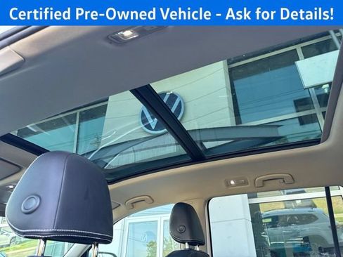Certified 2023 Volkswagen Atlas SEL AWD/4WD image 22