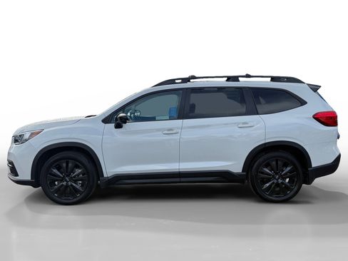 Used 2022 Subaru Ascent Onyx Edition image 2