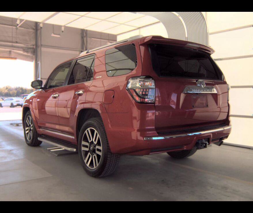 Used 2022 Toyota 4Runner Limited RWD image 11