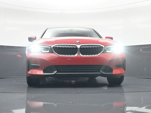 Used 2022 BMW 330i 330i w/ Premium Package image 19