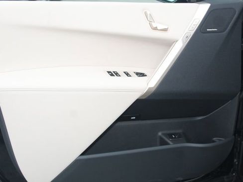 New 2026 BMW iX xDrive60 w/ Premium Package image 18