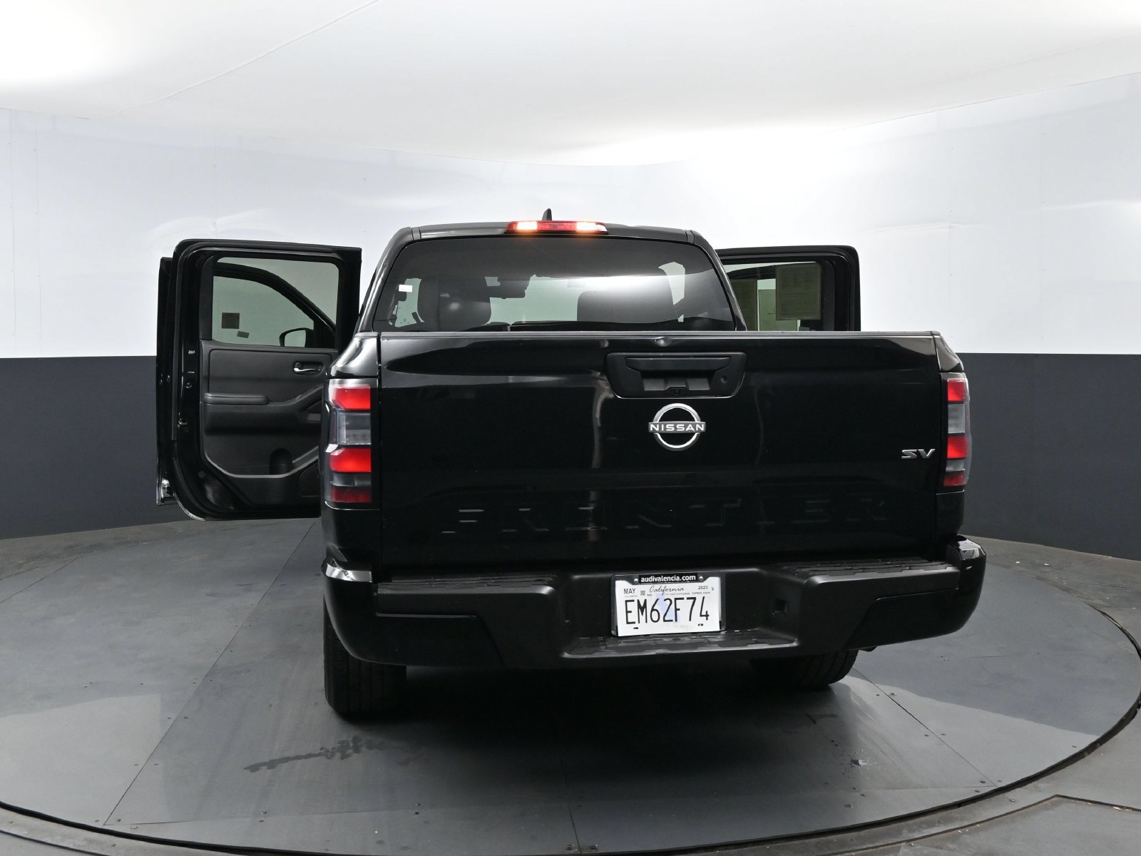 Used 2023 Nissan Frontier SV RWD image 25