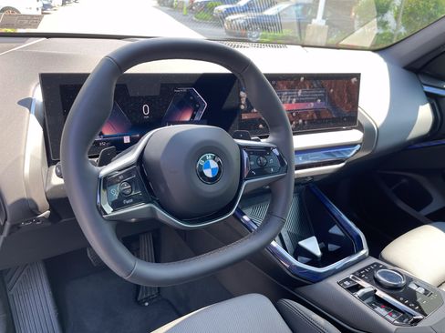 Used 2026 BMW X3 xDrive30i w/ Convenience Package AWD/4WD image 10