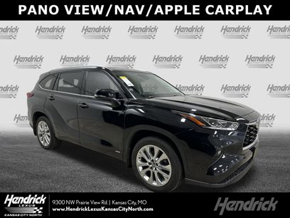 Used 2023 Toyota Highlander Limited